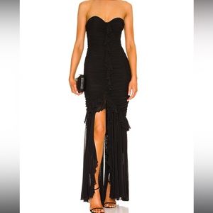 Giules Gown in Black size small
MAJORELLE Revolve